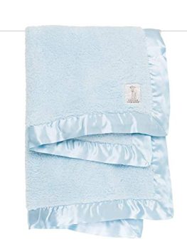 Best Baby Blankets For Safety & Sleeping